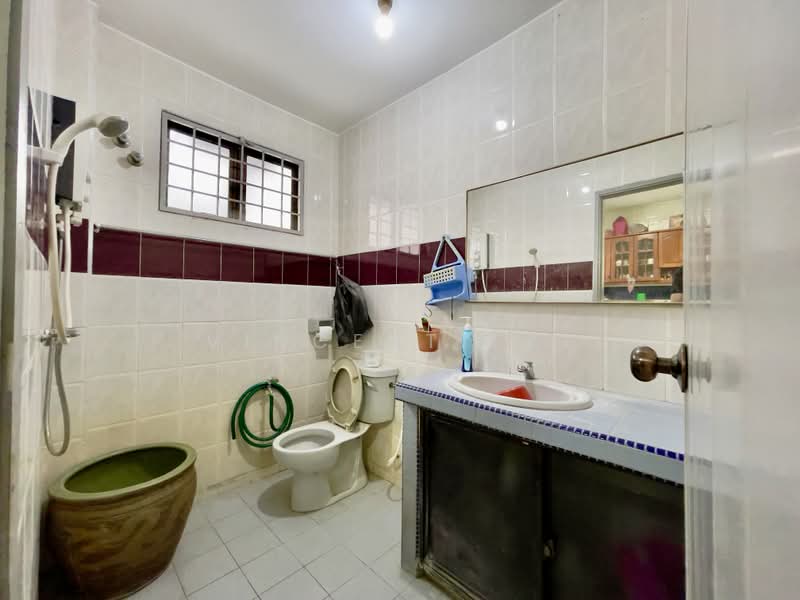 Rumah Teres 2 Tingkat untuk Dijual di Ampang (Kuala Lumpur) - Vincent Tai - Bathroom - PropertyGuru.com.my