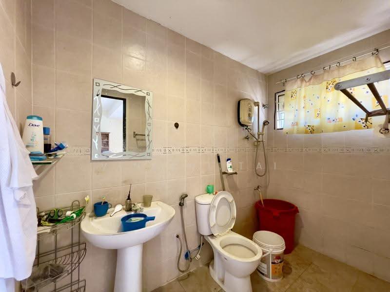 Rumah Teres 2-Tingkat untuk Dijual di Taman Pandan Indah (Pandan Indah) - Vincent Tai - Bathroom - PropertyGuru.com.my