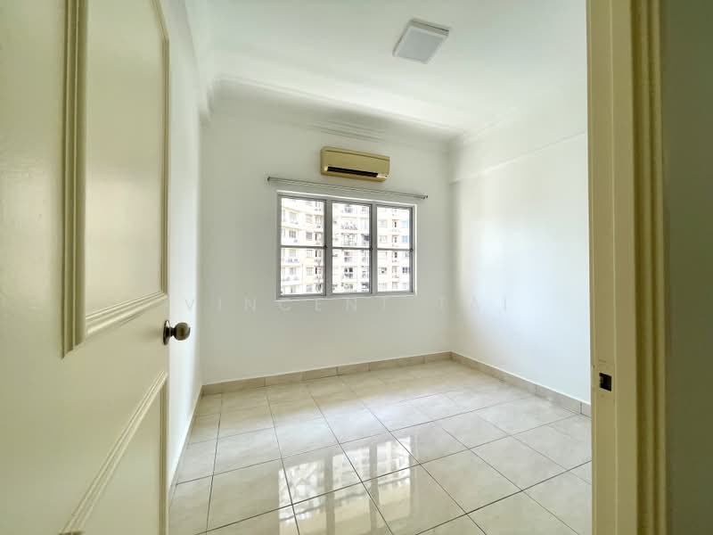 Condominium for Sale at Endah Puri - Vincent Tai - Bedroom - PropertyGuru.com.my