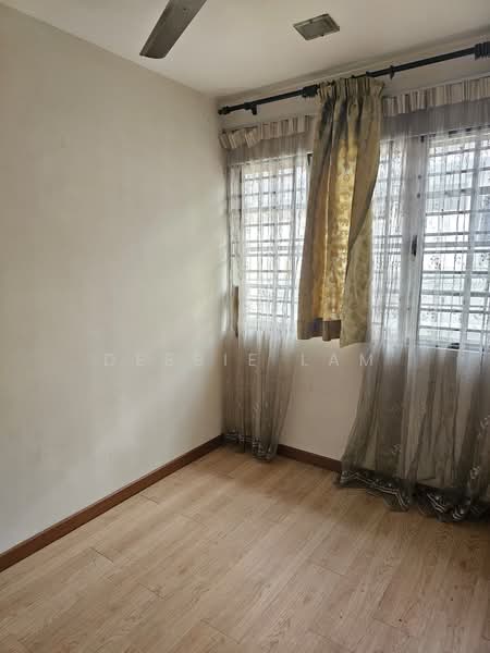 Rumah Teres 2-Tingkat untuk Dijual di Taman Lucky (Bangsar) - Debbie Lam - PropertyGuru.com.my