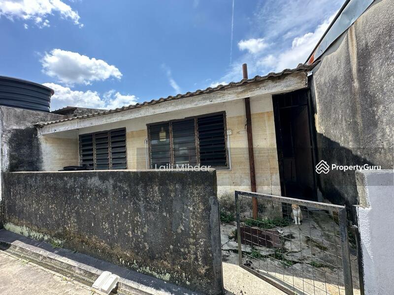 Taman Sri Nanding Hulu Langat Single Storey Terrace House For Sale untuk Untuk Dijual - RM 190,000, Apr 2026 - Exterior - PropertyGuru.com.my
