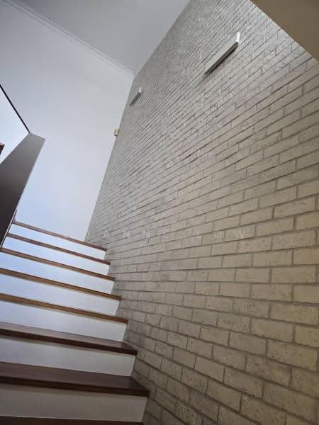 2-storey Terraced House for Sale in Alam Impian (Shah Alam) - Joanne Low - Stairs - PropertyGuru.com.my