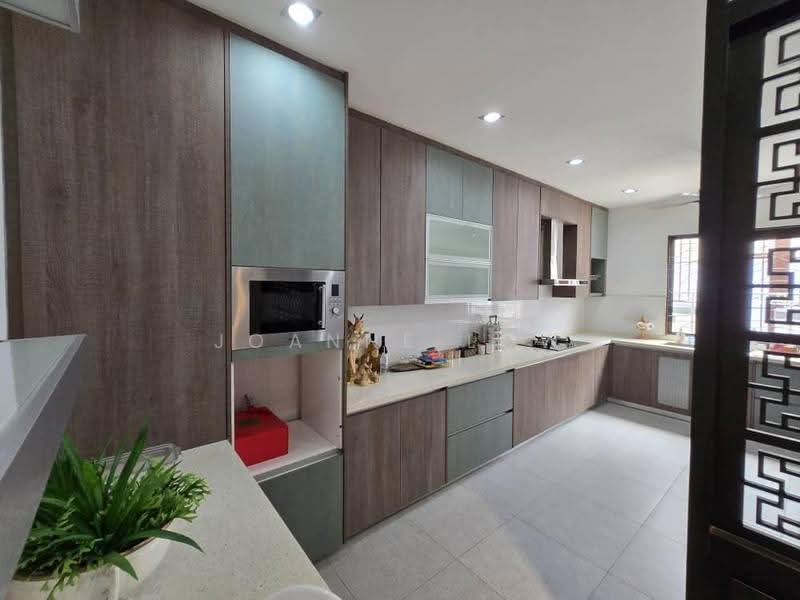 2-storey Terraced House for Sale in Alam Impian (Shah Alam) - Joanne Low - Kitchen - PropertyGuru.com.my