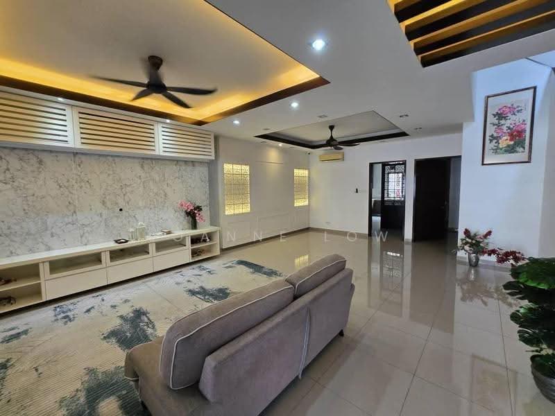 2-storey Terraced House for Sale in Alam Impian (Shah Alam) - Joanne Low - Living Room - PropertyGuru.com.my