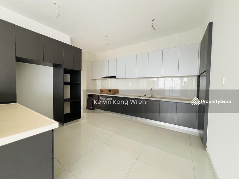 Condominium for Sale at Kings Bay @ Country Garden Danga Bay - Kelvin Kong Wren - Kitchen - PropertyGuru.com.my