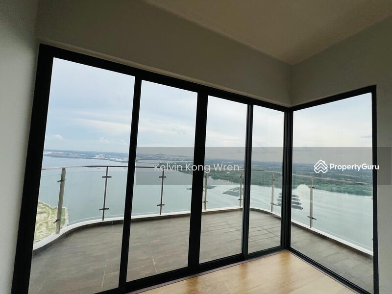 Condominium for Sale at Kings Bay @ Country Garden Danga Bay - Kelvin Kong Wren - Balcony - PropertyGuru.com.my
