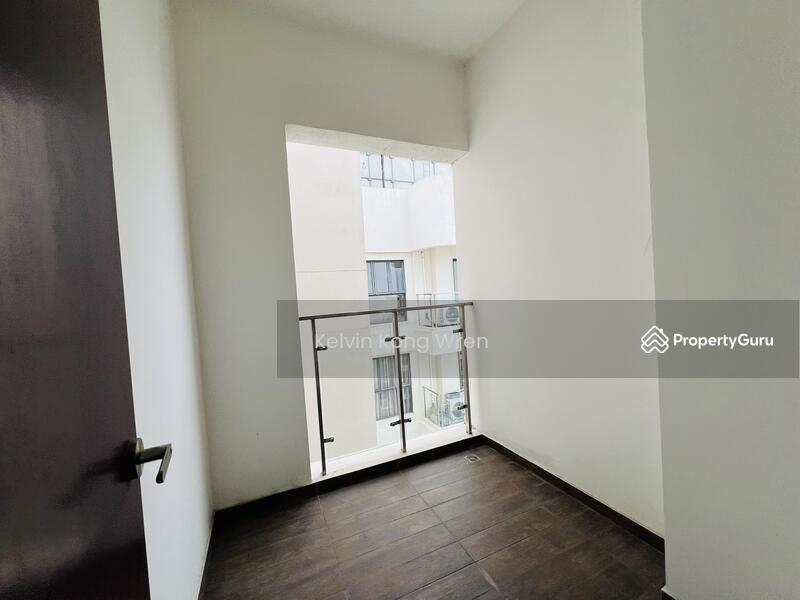 Condominium for Sale at Kings Bay @ Country Garden Danga Bay - Kelvin Kong Wren - Balcony - PropertyGuru.com.my