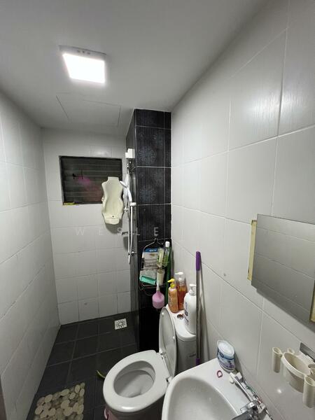 Ameera Residence untuk Untuk Dijual - RM 379,999, Mac 2026 - Bathroom - PropertyGuru.com.my