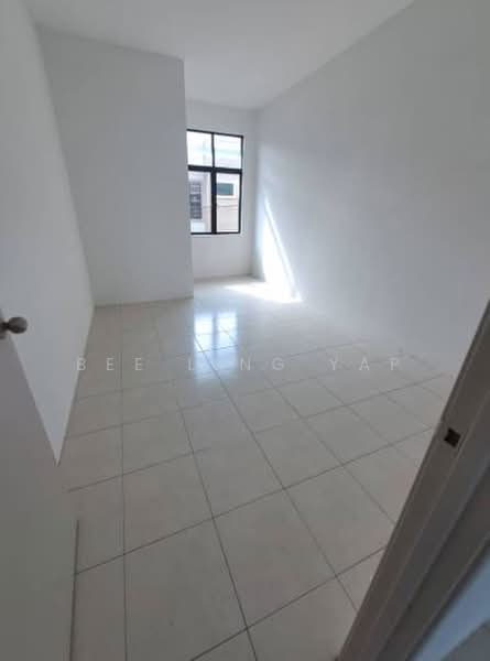 Rumah Teres 2-Tingkat untuk Dijual di Seri Teruntum (Kuantan) - Jyn Yap - Bedroom - PropertyGuru.com.my
