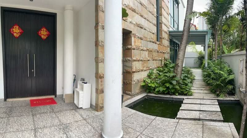 Bungalow for Sale in Mont Kiara (Kuala Lumpur) - Nick Mok - Entrance - PropertyGuru.com.my