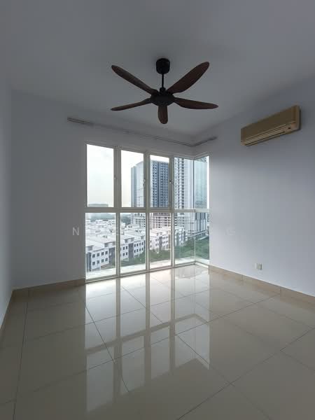 Servis Apartment untuk Dijual di Pacific Place - Noel Kong - 2nd Master Bedroom - PropertyGuru.com.my