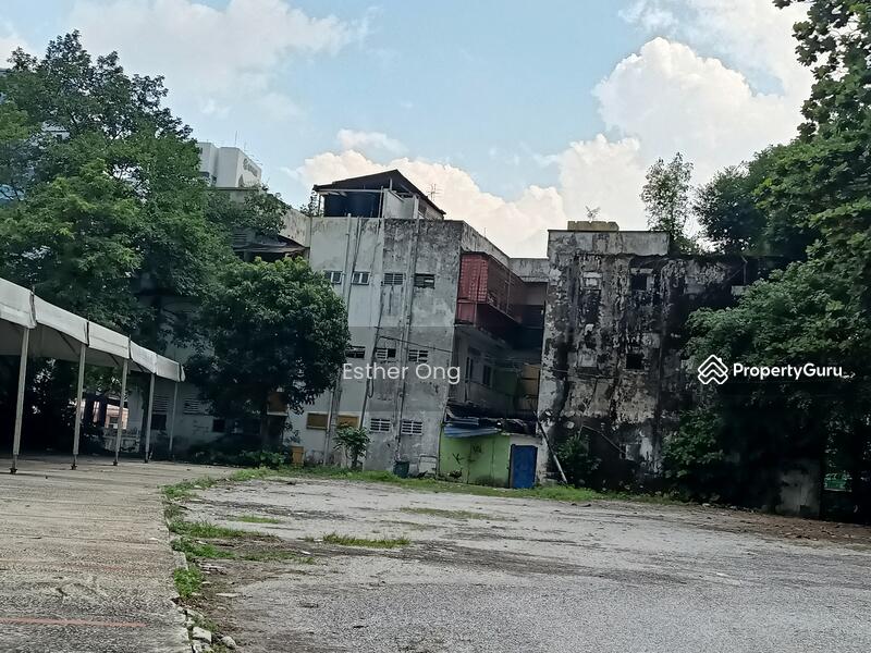 Untuk Dijual - Menara Raja Laut