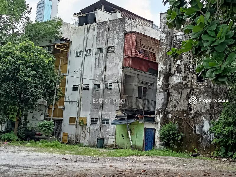 Untuk Dijual - Menara Raja Laut