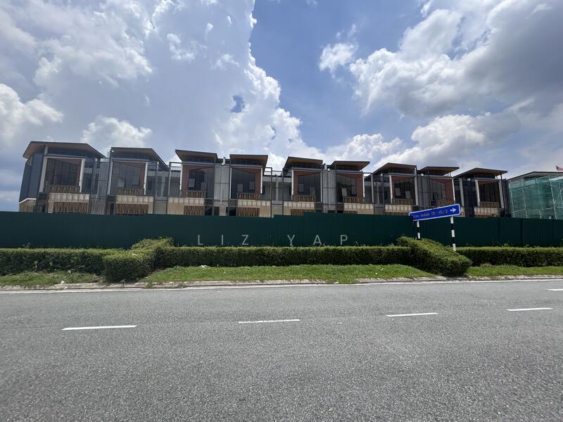 Kedai untuk Disewa di Bukit Indah (Iskandar Puteri (Nusajaya)) - Liz Yap - Exterior - PropertyGuru.com.my