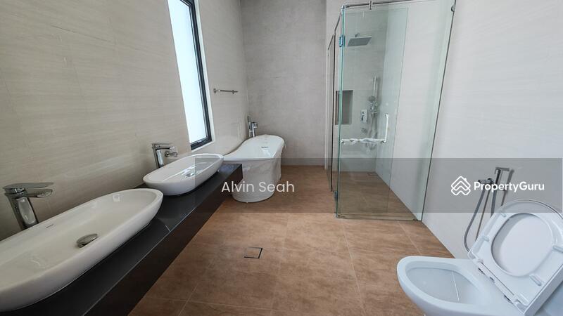2-storey Terraced House for Sale in Setia Eco Gardens (Gelang Patah) - Alvin Seah - Bathroom - PropertyGuru.com.my