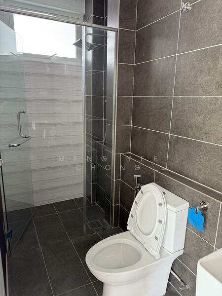 3-storey Terraced House for Sale in Cyberjaya (Selangor) - Mindy Chong - Bathroom - PropertyGuru.com.my