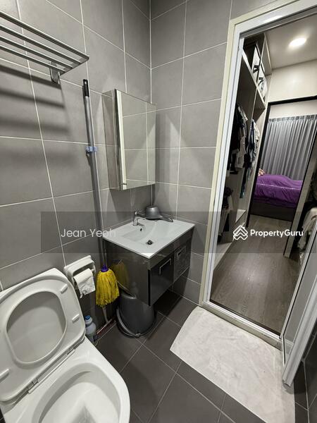 Service Residence for Sale at Savanna Executive Suite @ Southville City - Jean Yeoh - Master Bathroom - PropertyGuru.com.my