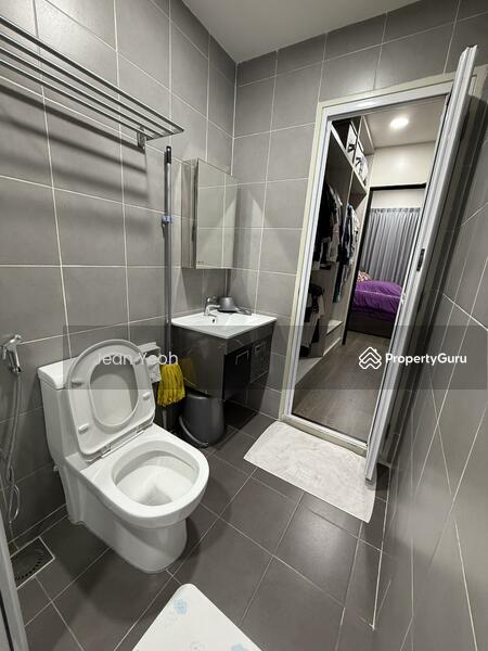 Service Residence for Sale at Savanna Executive Suite @ Southville City - Jean Yeoh - Master Bathroom - PropertyGuru.com.my