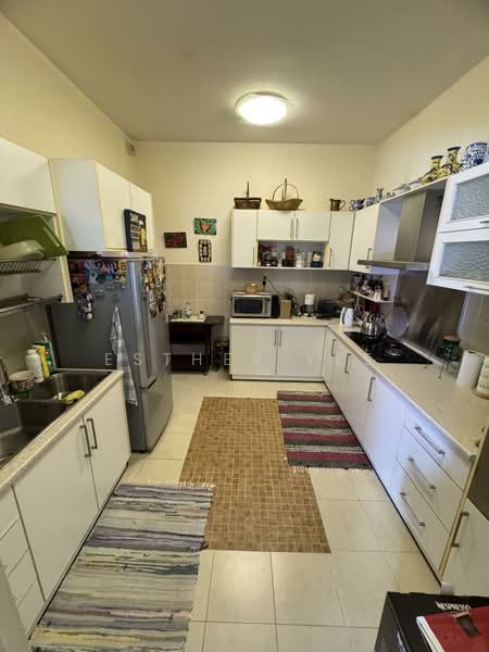 Laman Impian untuk Untuk Dijual - RM 1,200,000, Mac 2026 - Kitchen - PropertyGuru.com.my