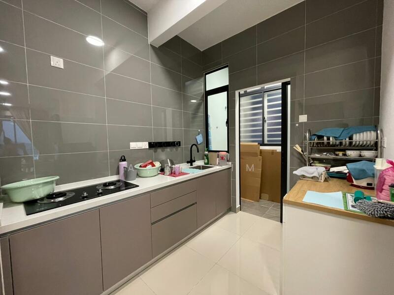 99 Residence untuk Untuk Disewa - RM 2,000 /bulan, Mac 2026 - Kitchen - PropertyGuru.com.my
