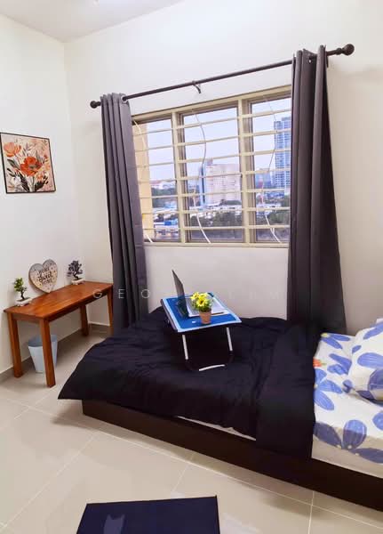 Pangsapuri untuk Disewa di Putra Suria Residence - Geoff Lim - Bedroom - PropertyGuru.com.my