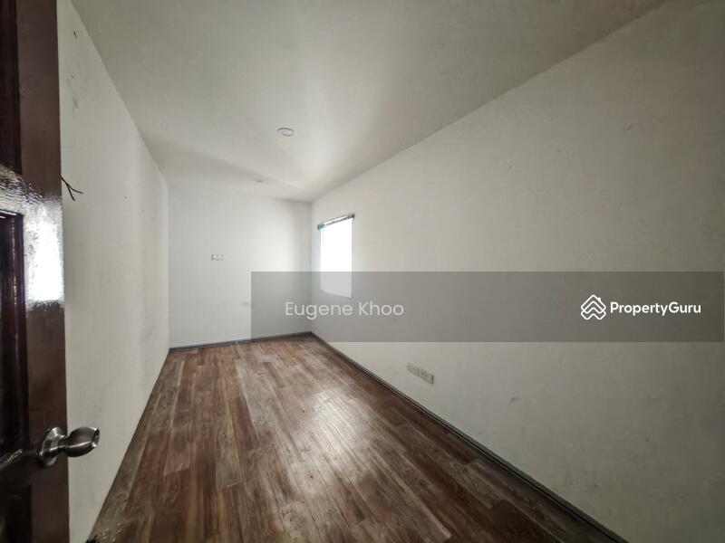 For Rent - Taman Molek
