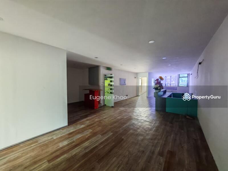 For Rent - Taman Molek