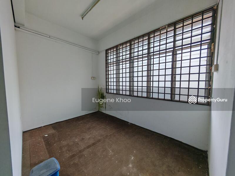 For Rent - Taman Molek