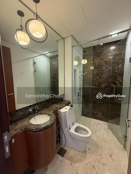 Room 2 Bathroom