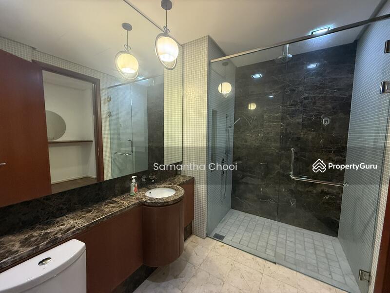 Room 3 Bathroom