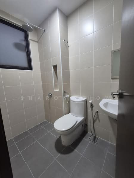 3-storey Terraced House for Rent in Puchong (Selangor) - Sharon Chow - Bathroom - PropertyGuru.com.my