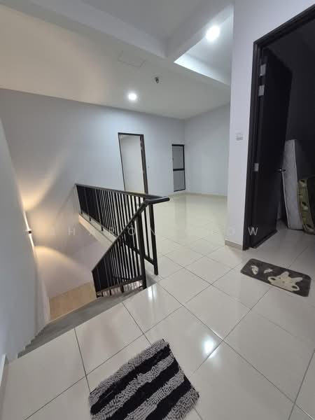 3-storey Terraced House for Rent in Puchong (Selangor) - Sharon Chow - Corridor - PropertyGuru.com.my