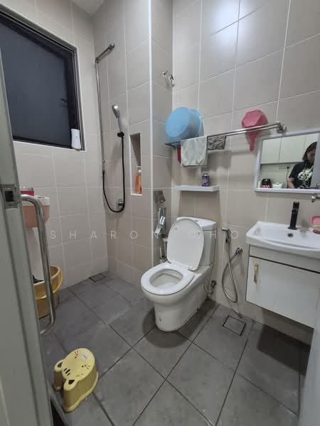 3-storey Terraced House for Rent in Puchong (Selangor) - Sharon Chow - Bathroom - PropertyGuru.com.my