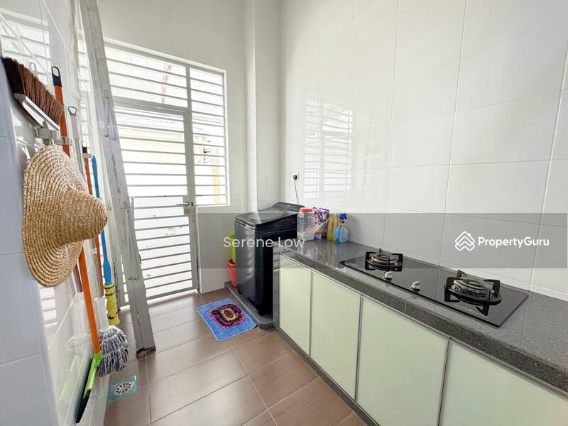 Setia Eco Gardens untuk Untuk Dijual - RM 1,350,000, Mac 2026 - Kitchen - PropertyGuru.com.my