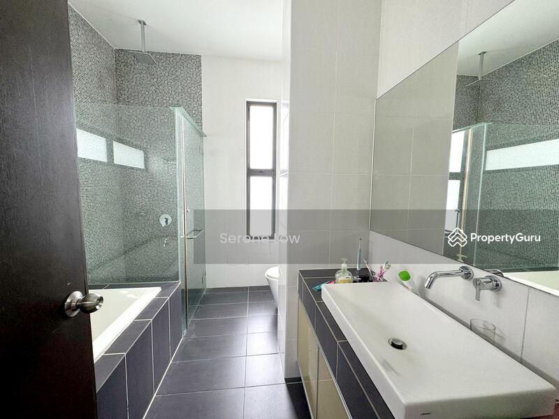 Setia Eco Gardens untuk Untuk Dijual - RM 1,350,000, Mac 2026 - Bathroom - PropertyGuru.com.my