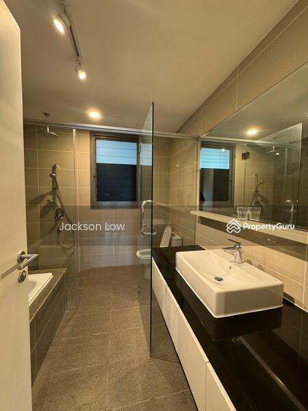 Iskandar Residences untuk Untuk Disewa - RM 4,500 /bulan, Mac 2026 - Bathroom - PropertyGuru.com.my