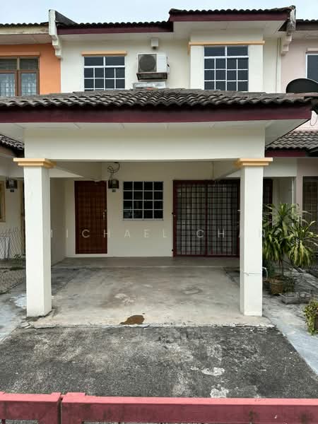 Rumah Teres 2 Tingkat untuk Dijual di Saujana Puchong (Puchong) - Michael Chan - front view - PropertyGuru.com.my