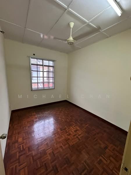 Rumah Teres 2 Tingkat untuk Dijual di Saujana Puchong (Puchong) - Michael Chan - Bedroom - PropertyGuru.com.my