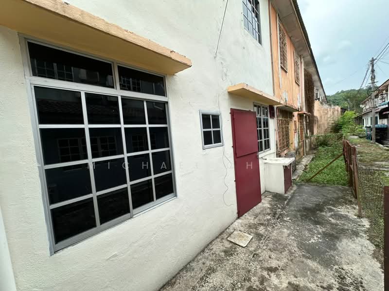 Rumah Teres 2 Tingkat untuk Dijual di Saujana Puchong (Puchong) - Michael Chan - Exterior - PropertyGuru.com.my