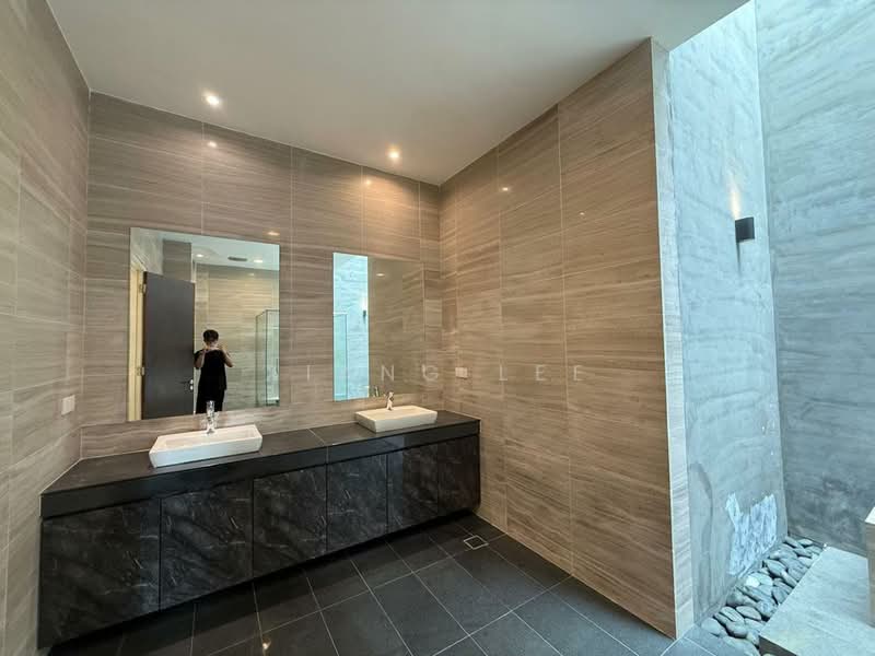 Rumah Banglo untuk Dijual di Country Heights Damansara (Kuala Lumpur) - Xiang Lee - Bathroom - PropertyGuru.com.my