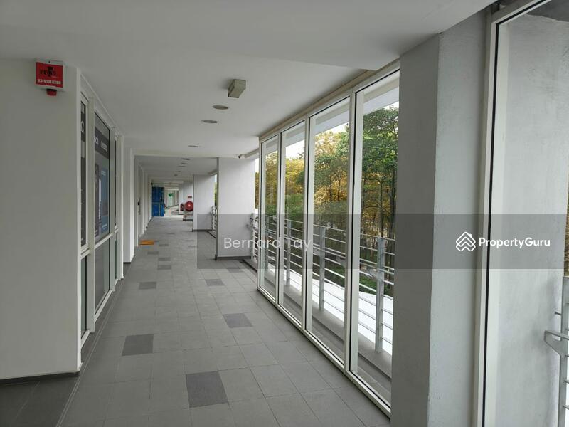 Shop / Office for Sale in Bandar Sri Damansara (Selangor) - Bernard Tay - Corridor - PropertyGuru.com.my