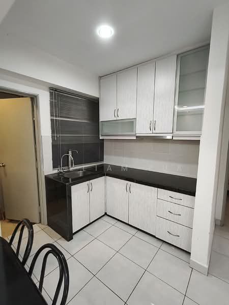 Main Place Residence untuk Untuk Disewa - RM 1,650 /bulan, Mac 2026 - Kitchen - PropertyGuru.com.my