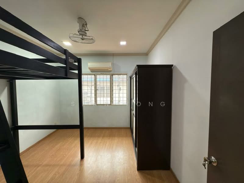 2-storey Terraced House for Sale in Sungai Buloh (Selangor) - Sean Yong - Bedroom - PropertyGuru.com.my