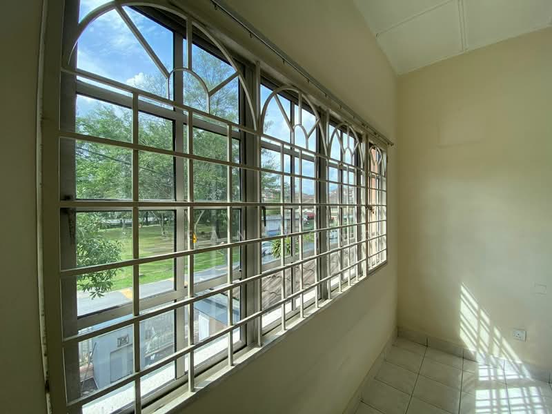 Rumah Teres 2 Tingkat untuk Dijual di Sungai Buloh (Selangor) - Sean Yong - View - PropertyGuru.com.my