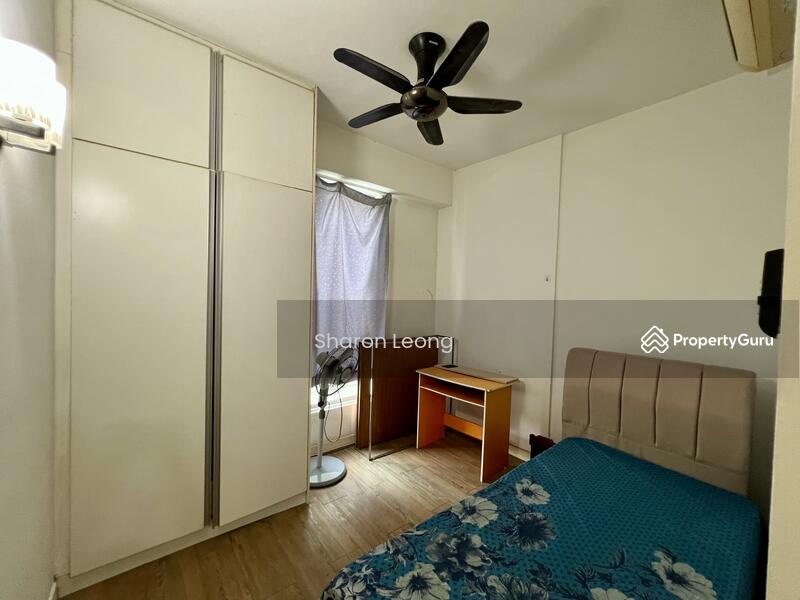 Small Bedroom