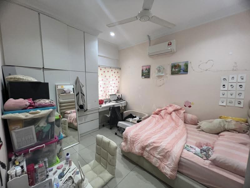 Rumah Teres 2.5-Tingkat untuk Dijual di Taman Seputeh (Seputeh) - Kevin Yai - Bedroom - PropertyGuru.com.my