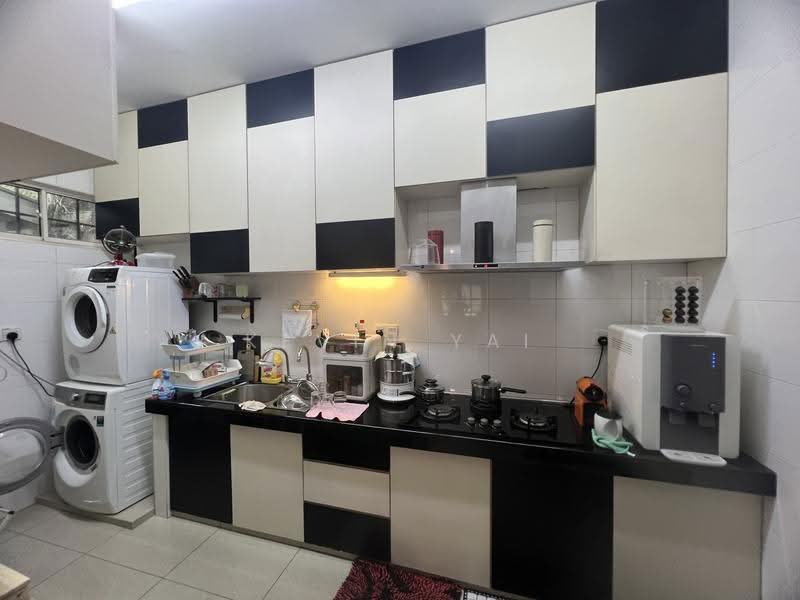 Rumah Teres 2.5-Tingkat untuk Dijual di Taman Seputeh (Seputeh) - Kevin Yai - Kitchen - PropertyGuru.com.my