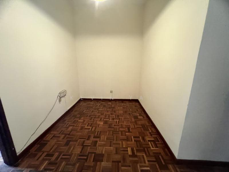 Rumah Teres 2.5-Tingkat untuk Dijual di Taman Seputeh (Seputeh) - Kevin Yai - Study - PropertyGuru.com.my