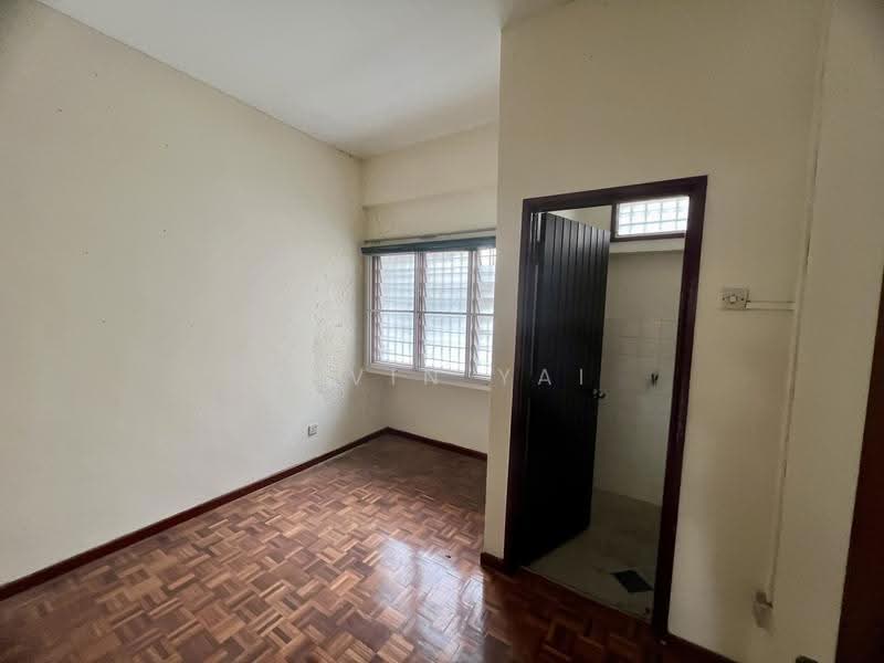 Rumah Teres 2.5-Tingkat untuk Dijual di Taman Seputeh (Seputeh) - Kevin Yai - PropertyGuru.com.my