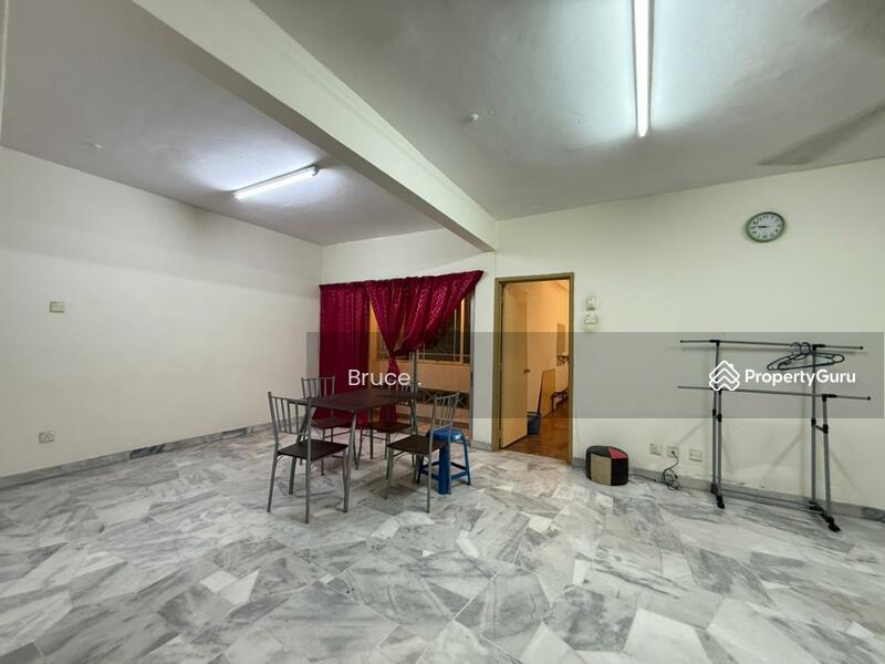 Kondominium untuk Dijual di Menara Alpha - Bruce . - Dining Room - PropertyGuru.com.my